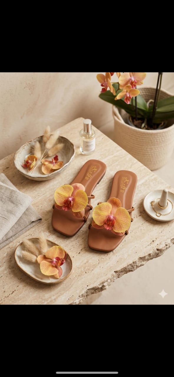 Trendy Petal Slipper - Image 3